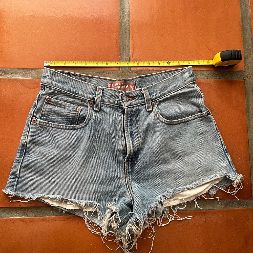 Levi’s cut offs
